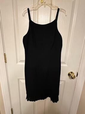 YL Vintage 90s/Y2K LBD Spaghetti Strap Ruffle Hem Petite Cocktail Dress - SZ 8P